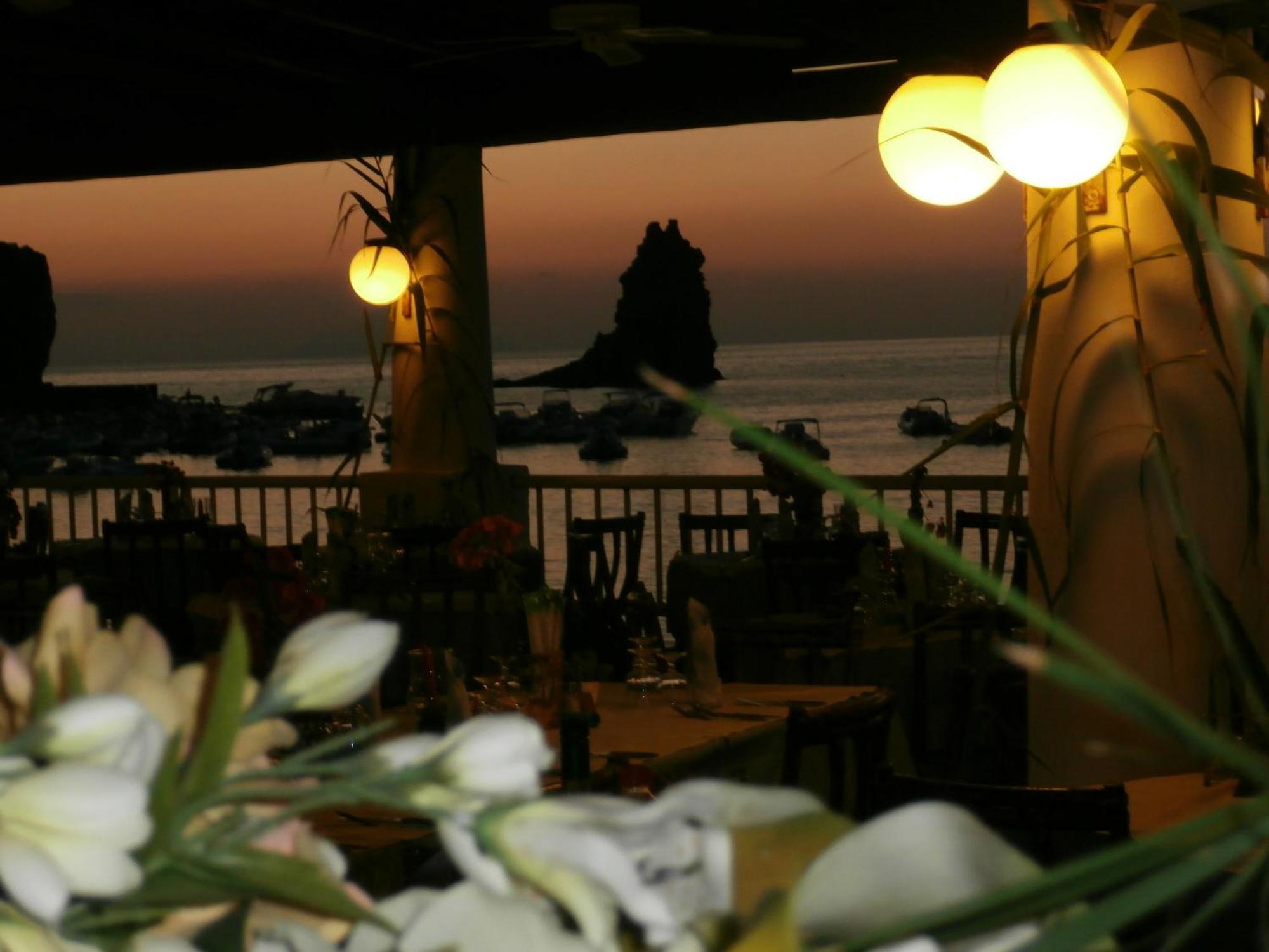 Hotel Conti Vulcano  Exterior foto