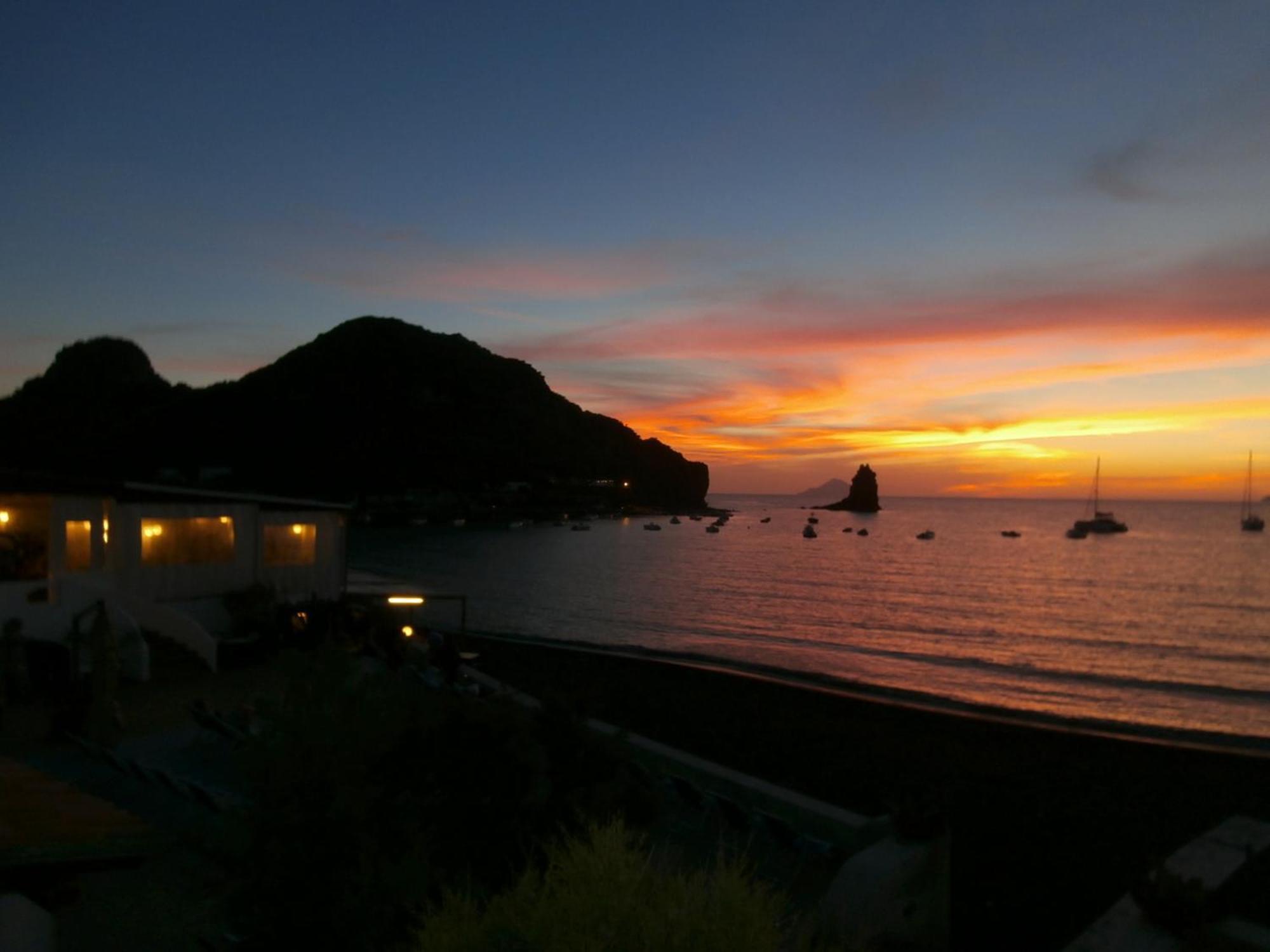 Hotel Conti Vulcano  Exterior foto
